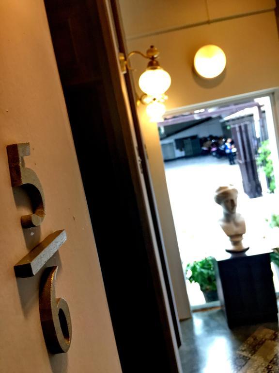 Tato House Hotell Chiang Mai Exteriör bild
